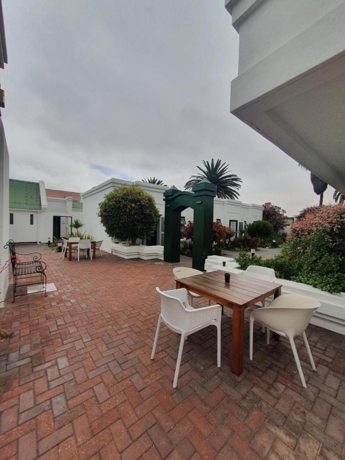 Langholm Hotel Walvis Bay Zewnętrze zdjęcie